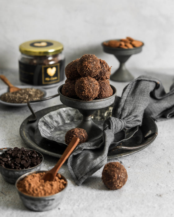 Almond Brownie Energy Bites